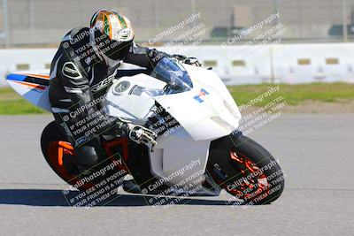 media/Jan-20-2023-Fastrack Riders (Fri) [[f2ad32aba3]]/Level 2/session 3 turn 9/